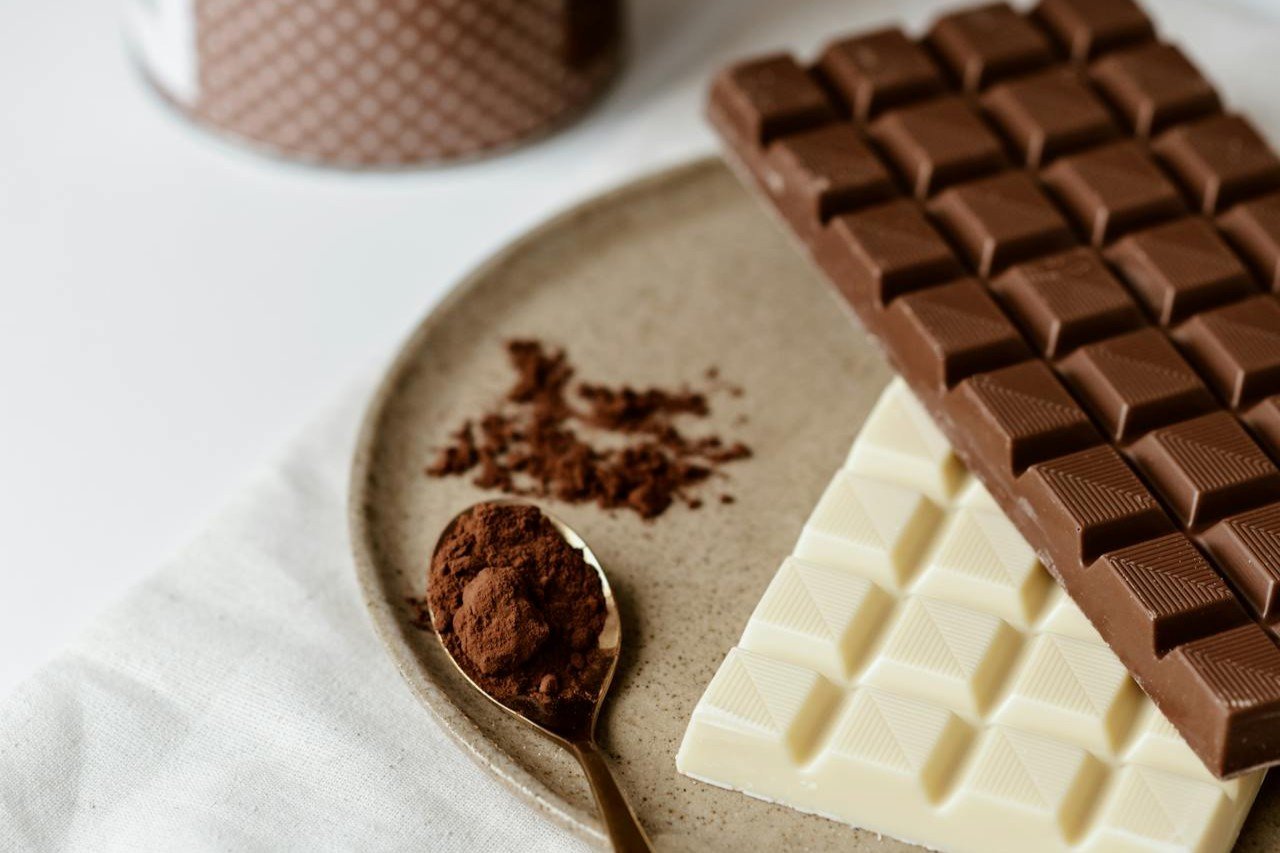 Como armazenar chocolate: preservando textura e sabor 1 Como armazenar chocolate